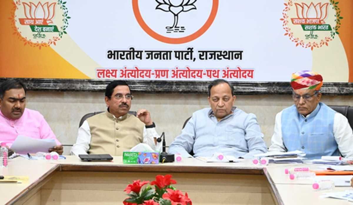 गहलोत सरकार को एक मिनट भी सत्ता में रहने का नैतिक अधिकार नहीं : प्रल्हाद जोशी